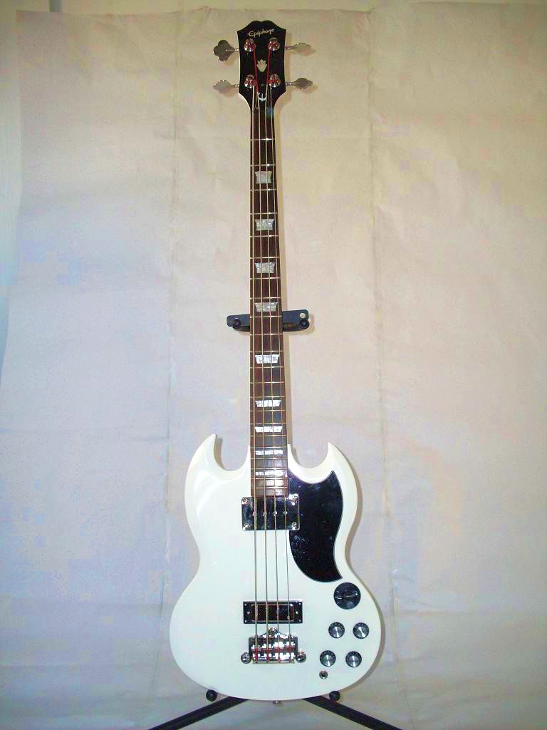 Epiphone EB-3